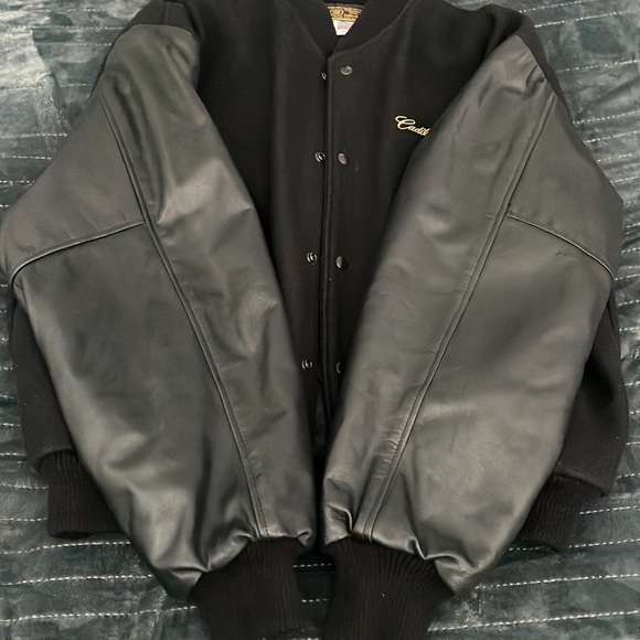 ❌SOLD❌ Vintage Cadillac Jacket⭐️ - Picture 12 of 15